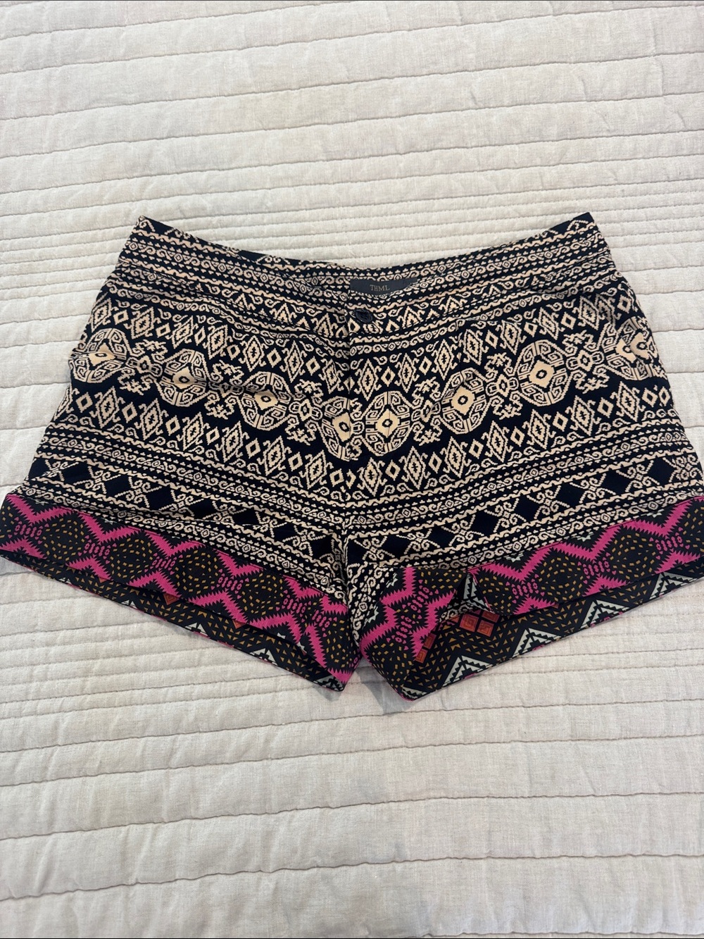 Black & Pink Patterned Women’s Shorts